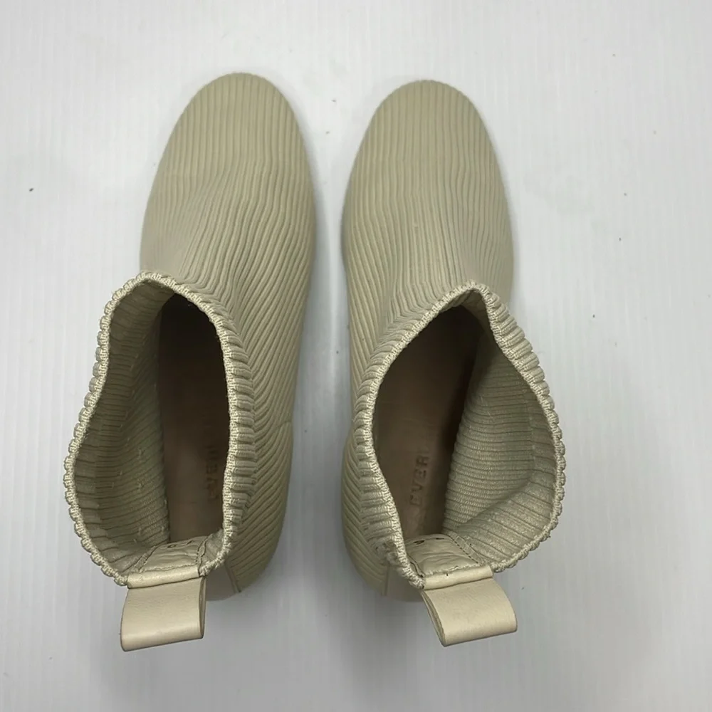Everlane The Glove Boots Size 7.5 Bone Cream Stacked Heel
